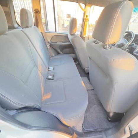 MITSUBISHI Pajero TR4 2.0 16V 4P FLEX, Foto 8