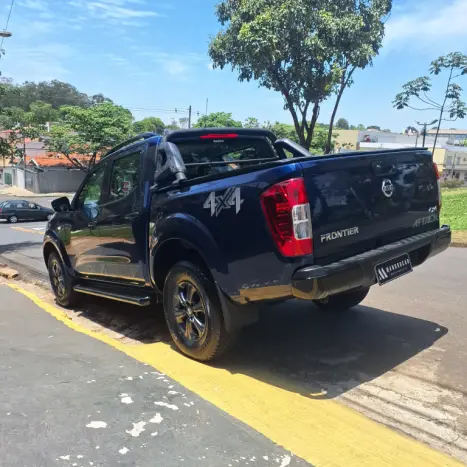 NISSAN Frontier 2.3 ATTACK CABINE DUPLA 4X4 BI-TURBO DIESEL AUTOMTICO, Foto 5