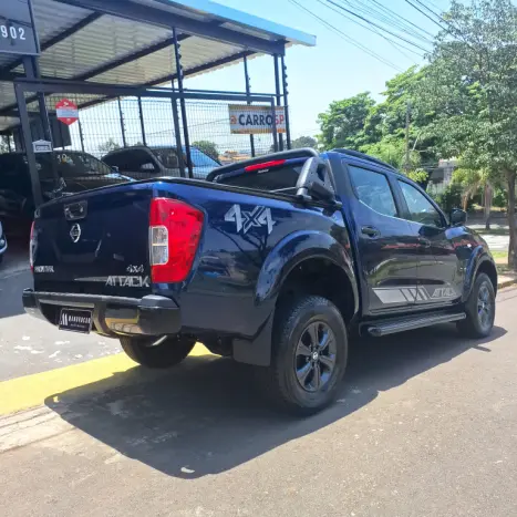 NISSAN Frontier 2.3 ATTACK CABINE DUPLA 4X4 BI-TURBO DIESEL AUTOMTICO, Foto 6