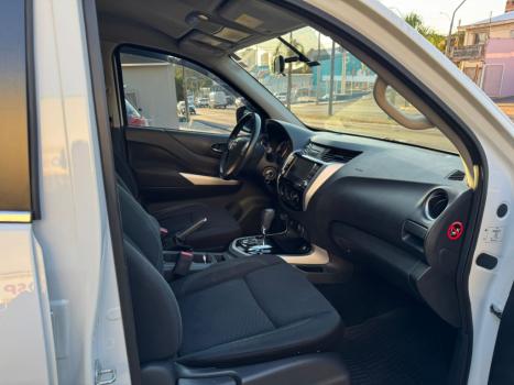 NISSAN Frontier 2.3 ATTACK CABINE DUPLA 4X4 BI-TURBO DIESEL AUTOMTICO, Foto 8