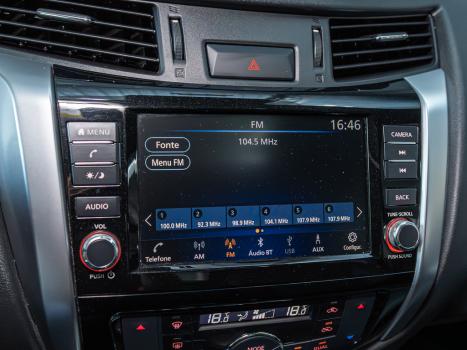 NISSAN Frontier 2.3 16V PLATINUM CABINE DUPLA 4X4 BI-TURBO DIESEL AUTOMTICO, Foto 19