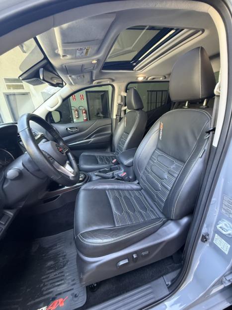 NISSAN Frontier 2.3 16V PRO4X CABINE DUPLA 4X4 BI-TURBO DIESEL AUTOMTICO, Foto 10