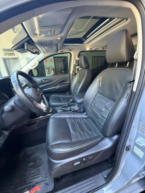NISSAN Frontier 2.3 16V PRO4X CABINE DUPLA 4X4 BI-TURBO DIESEL AUTOMTICO, Foto 10