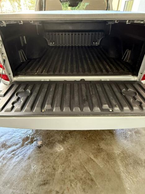 NISSAN Frontier 2.3 16V PRO4X CABINE DUPLA 4X4 BI-TURBO DIESEL AUTOMTICO, Foto 16