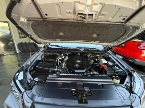 NISSAN Frontier 2.3 16V PRO4X CABINE DUPLA 4X4 BI-TURBO DIESEL AUTOMTICO, Foto 18