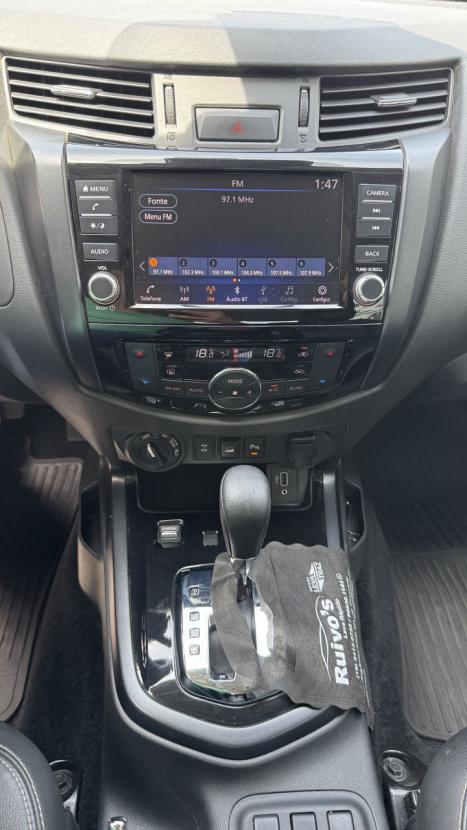 NISSAN Frontier 2.3 16V PRO4X CABINE DUPLA 4X4 BI-TURBO DIESEL AUTOMTICO, Foto 6