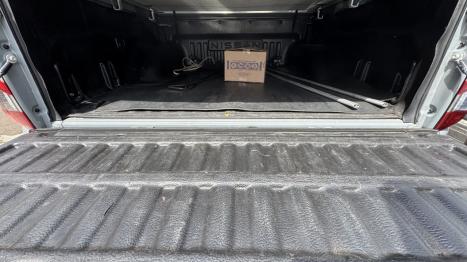NISSAN Frontier 2.3 16V PRO4X CABINE DUPLA 4X4 BI-TURBO DIESEL AUTOMTICO, Foto 10