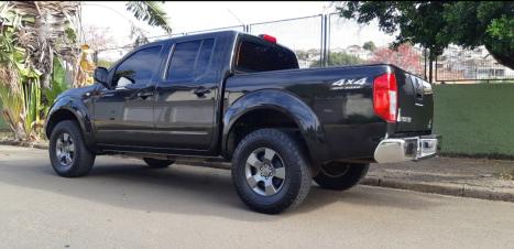 NISSAN Frontier 2.5 XE 4X4 TURBO DIESEL CABINE DUPLA, Foto 4