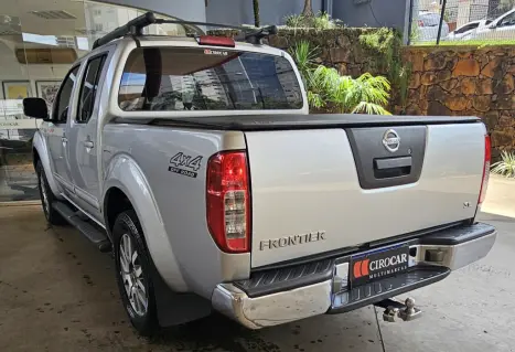 NISSAN Frontier 2.5 SL 4X4 TURBO DIESEL CABINE DUPLA AUTOMTICO, Foto 5