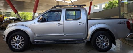 NISSAN Frontier 2.5 SL 4X4 TURBO DIESEL CABINE DUPLA AUTOMTICO, Foto 4