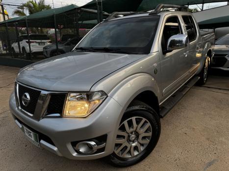 NISSAN Frontier 2.5 SL 10 ANOS 4X4 TURBO DIESEL CABINE DUPLA AUTOMTICO, Foto 3