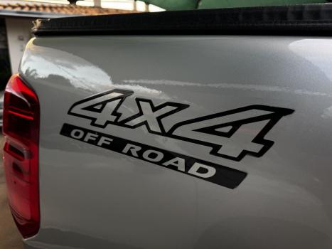 NISSAN Frontier 2.5 SL 10 ANOS 4X4 TURBO DIESEL CABINE DUPLA AUTOMTICO, Foto 10