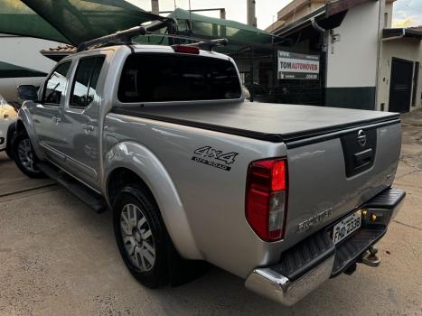 NISSAN Frontier 2.5 SL 10 ANOS 4X4 TURBO DIESEL CABINE DUPLA AUTOMTICO, Foto 13