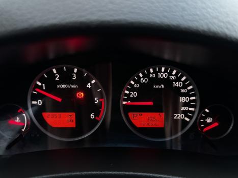 NISSAN Frontier 2.5 SL 10 ANOS 4X4 TURBO DIESEL CABINE DUPLA AUTOMTICO, Foto 40