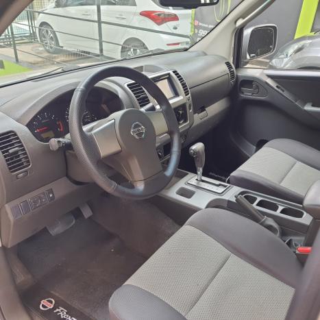 NISSAN Frontier 2.5 4X4 LE CABINE DUPLA TURBO DIESEL AUTOMTICO, Foto 9