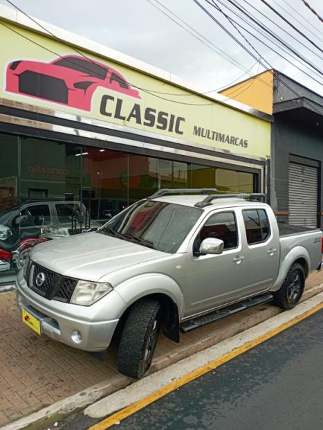 NISSAN Frontier 2.5 LE 4X4 TURBO DIESEL CABINE DUPLA, Foto 2