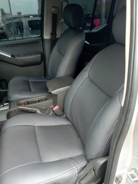 NISSAN Frontier 2.5 LE 4X4 TURBO DIESEL CABINE DUPLA, Foto 6