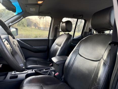 NISSAN Frontier 2.5 LE ATTACK 4X4 TURBO DIESEL CABINE DUPLA AUTOMTICO, Foto 9