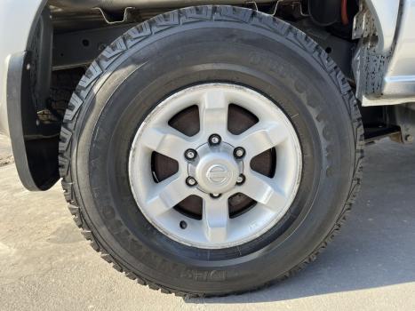 NISSAN Frontier 2.8 SE TURBO DIESEL CABINE DUPLA, Foto 14