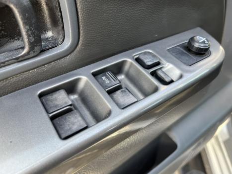 NISSAN Frontier 2.8 SE TURBO DIESEL CABINE DUPLA, Foto 24