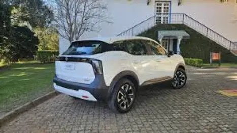 NISSAN Kicks 1.6 16V 4P FLEXSTART SENSE XTRONIC AUTOMTICO CVT, Foto 3