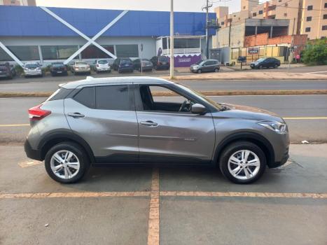 NISSAN Kicks 1.6 16V 4P FLEXSTART S X-TRONIC AUTOMTICO CVT, Foto 2