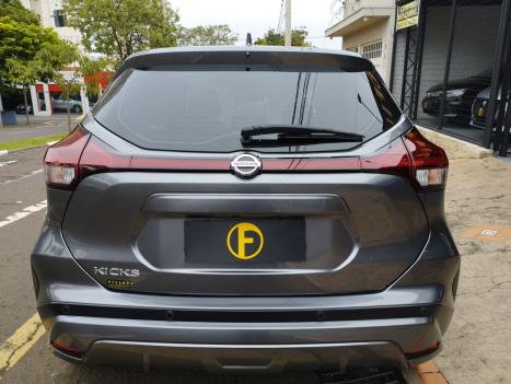 NISSAN Kicks 1.6 16V 4P FLEXSTART EXCLUSIVE XTRONIC AUTOMTICO CVT, Foto 4