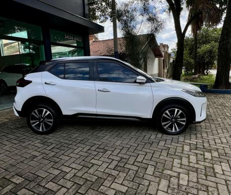NISSAN Kicks 1.6 16V 4P FLEXSTART EXCLUSIVE XTRONIC AUTOMTICO CVT, Foto 3
