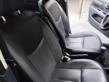 NISSAN Livina 1.6 16V 4P SL FLEX, Foto 7