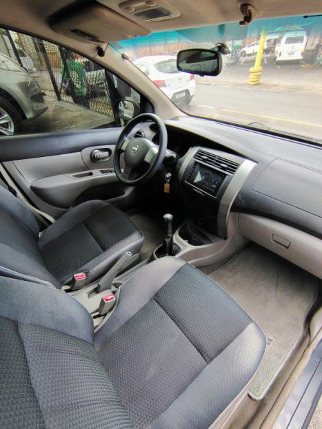 NISSAN Livina 1.6 16V 4P FLEX, Foto 9