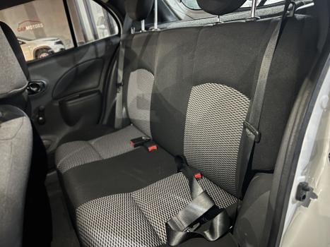 NISSAN March 1.0 12V 4P S FLEX, Foto 8