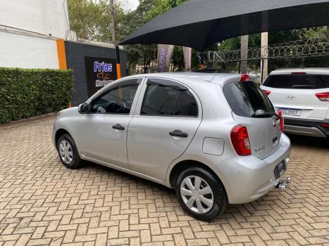 NISSAN March 1.0 12V 4P S FLEX, Foto 4