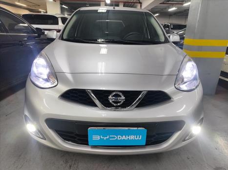 NISSAN March 1.0 12V 4P S FLEX, Foto 2