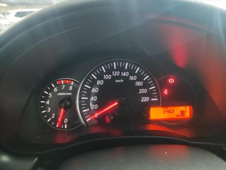 NISSAN March 1.0 12V 4P S FLEX, Foto 5