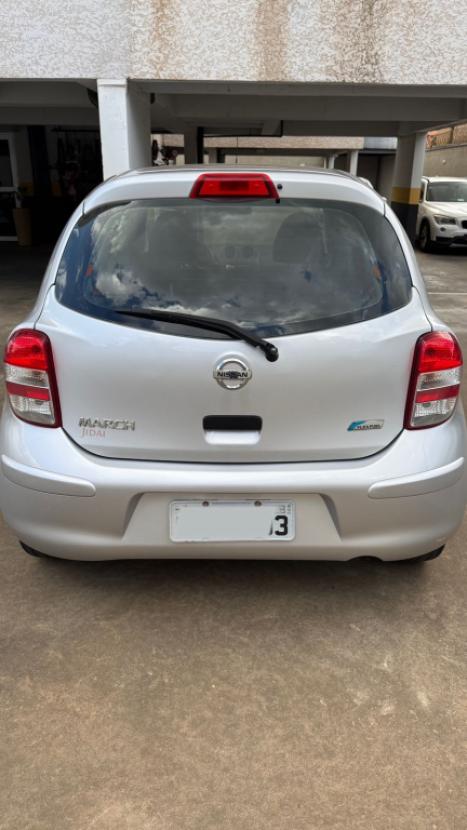 NISSAN March 1.0 16V 4P S FLEX, Foto 3