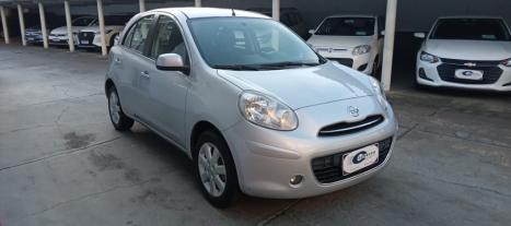 NISSAN March 1.0 16V 4P S FLEX, Foto 1
