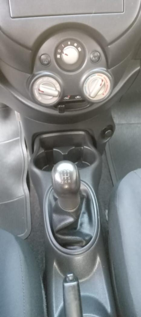 NISSAN March 1.0 16V 4P S FLEX, Foto 10