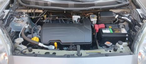 NISSAN March 1.0 16V 4P S FLEX, Foto 12
