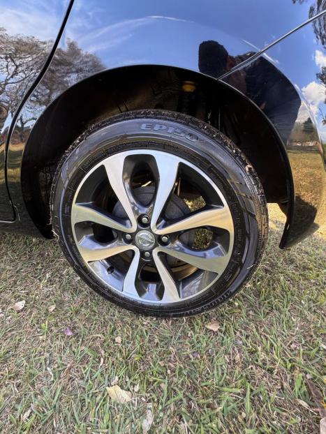 NISSAN March 1.6 16V 4P SL FLEX, Foto 14