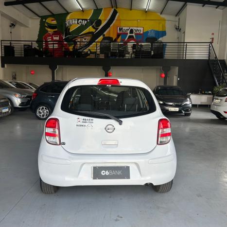 NISSAN March 1.6 16V 4P SV FLEX, Foto 5