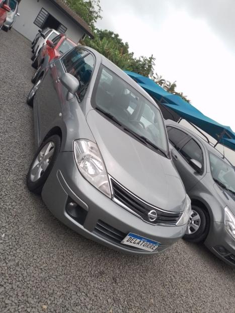 NISSAN Tiida Hatch 1.8 16V 4P SL FLEX, Foto 4