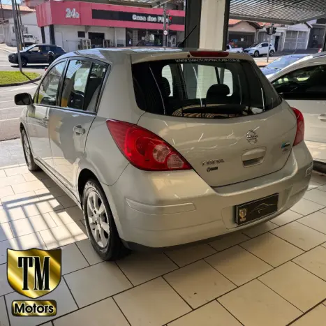 NISSAN Tiida Hatch 1.8 16V 4P S FLEX, Foto 4