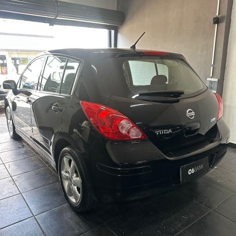 NISSAN Tiida Hatch 1.8 16V 4P S FLEX, Foto 6