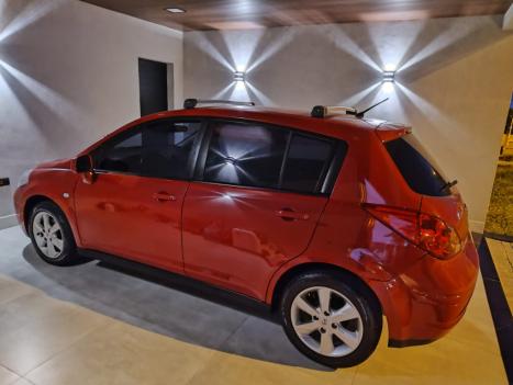 NISSAN Tiida Hatch 1.8 16V 4P S FLEX, Foto 2