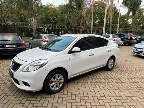 NISSAN Versa Sedan 1.6 16V 4P FLEX SL, Foto 2