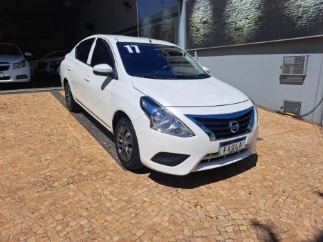 NISSAN Versa Sedan 1.0 4P FLEX, Foto 2