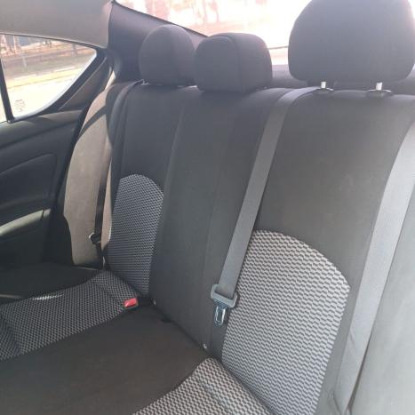 NISSAN Versa Sedan 1.0 4P FLEX S, Foto 6