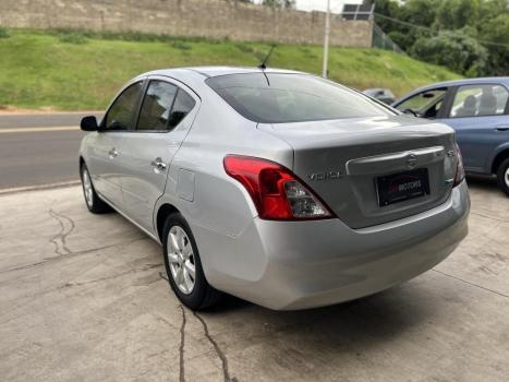 NISSAN Versa Sedan 1.6 16V 4P FLEX SV, Foto 6