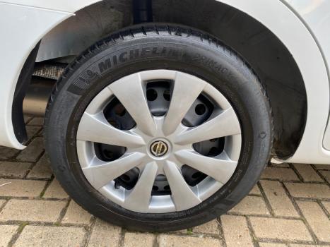 NISSAN Versa Sedan 1.6 16V 4P FLEX SV, Foto 12