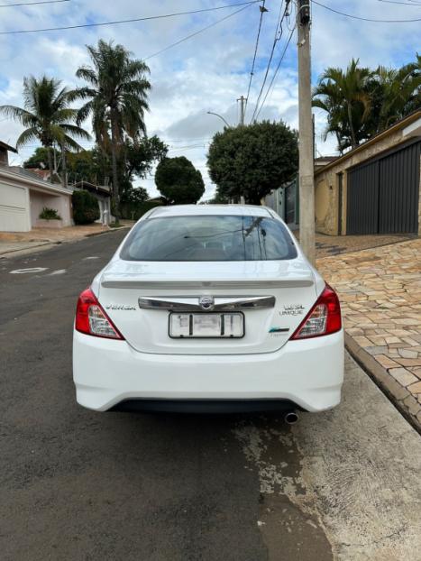 NISSAN Versa Sedan 1.6 16V 4P FLEX EXCLUSIVE XTRONIC AUTOMTICO CVT, Foto 3